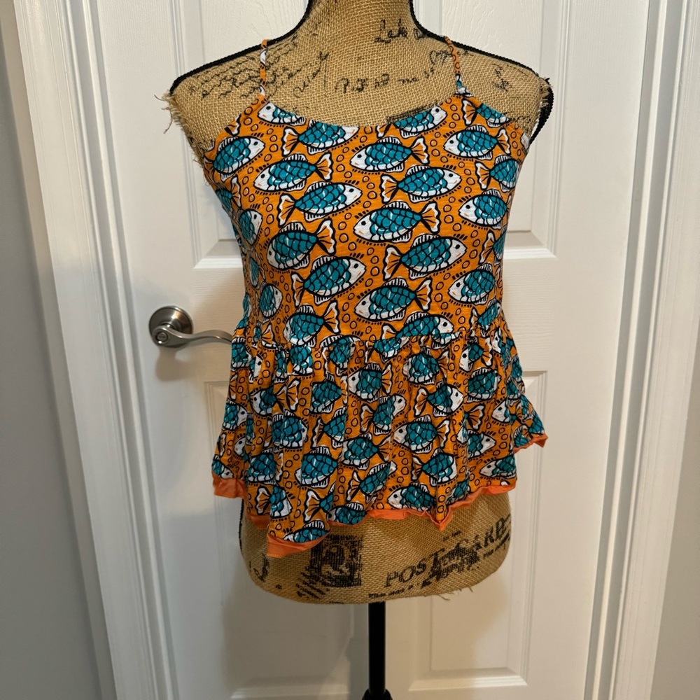 Fish Tank Top - Picture 2 of 7